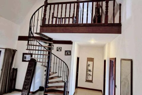 Вилла в Паттайе, Таиланд с 3 спальнями  № 159908 - фото 5