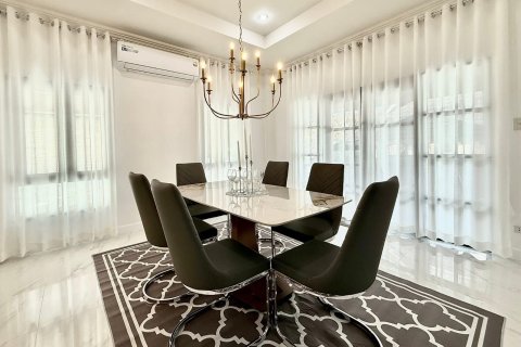 Вилла в Паттайе, Таиланд с 3 спальнями  № 159910 - фото 10