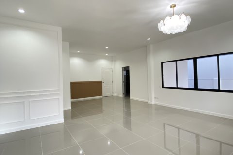 Villa in Pattaya, Thailand 3 bedrooms № 159911 - photo 16