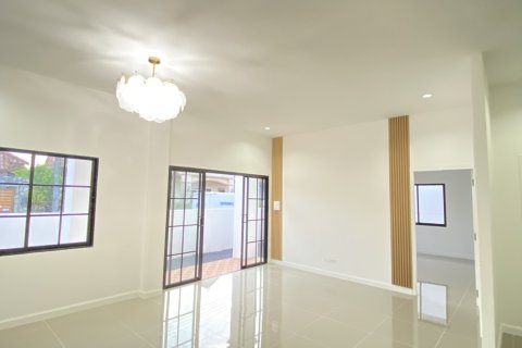 Villa in Pattaya, Thailand 3 bedrooms № 159911 - photo 15