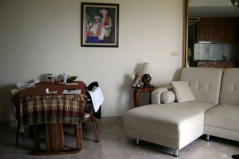 Studio dans le Condo sur Jomtien Beach, Pattaya, Thaïlande № 204021 - photo 5
