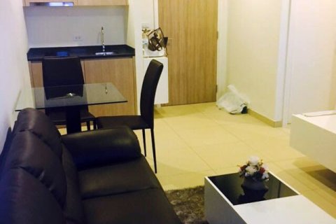 Condo in Pattaya, Thailand, 1 bedroom № 204024 - photo 3