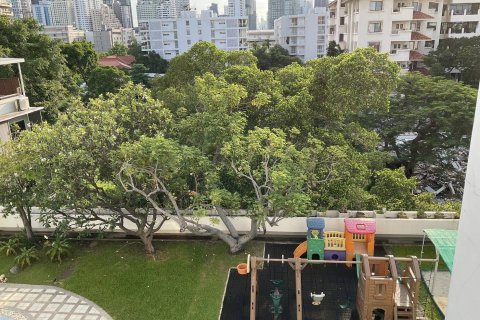 Condo à Watthana, Bangkok, Thaïlande, 3 chambres  № 139014 - photo 7