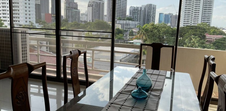 Condo à Watthana, Bangkok, Thaïlande, 3 chambres  № 139014