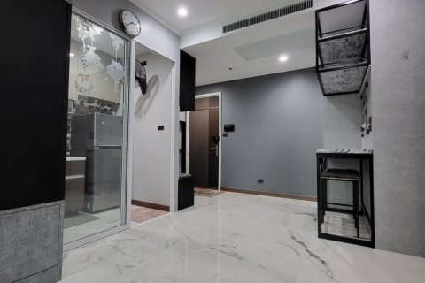 Студия в кондо в Банг Раке, Бангкок, Таиланд № 139015 - фото 6