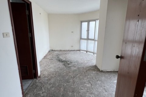 Кондоминиум с 3 спальнями в Ян Наве, Бангкок, Таиланд № 139087