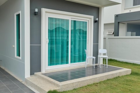 House in Phuket, Thailand 4 bedrooms № 154434 - photo 2