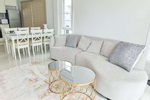 House in Phuket, Thailand 4 bedrooms № 154434 - photo 9