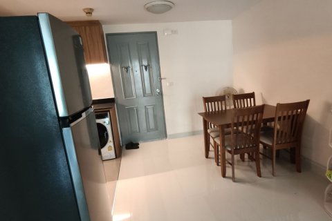 Студия в кондо в Ваттхане, Бангкок, Таиланд № 145032 - фото 18