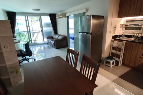 Студия в кондо в Ваттхане, Бангкок, Таиланд № 145032 - фото 14