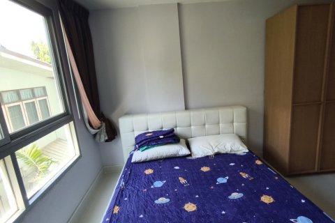 Студия в кондо в Ваттхане, Бангкок, Таиланд № 145032 - фото 11