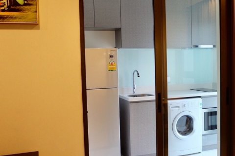 Studio in the Condo in Khlong Toei, Bangkok, Thailand № 145037 - photo 4