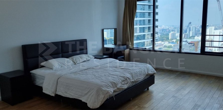 Condo in Bangkok, Thailand, 3 bedrooms № 189944