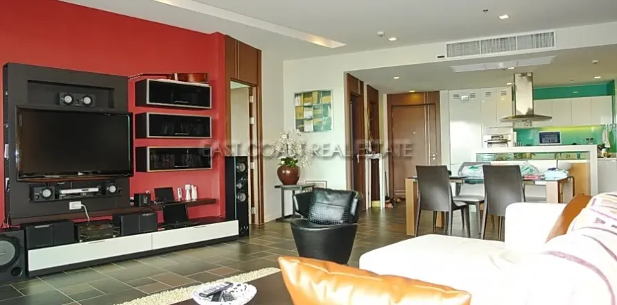 Condominio de 2 dormitorios en Pattaya, Tailandia № 212829