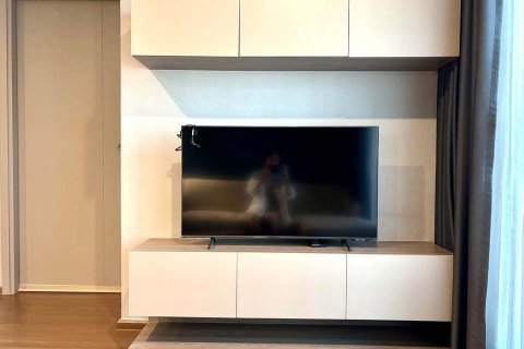 Кондоминиум с 2 спальнями в Пхая Тая, Бангкок, Таиланд № 152186 - фото 2