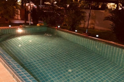 Villa in Kathu, Thailand 2 bedrooms № 171667 - photo 16