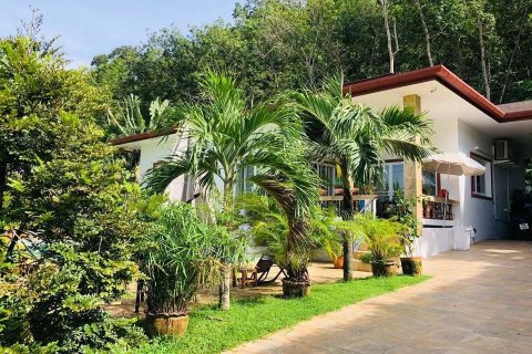 Villa in Kathu, Thailand 2 bedrooms № 171667 - photo 4