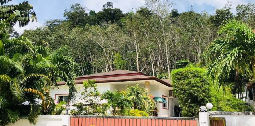 Villa in Kathu, Thailand 2 bedrooms № 171667