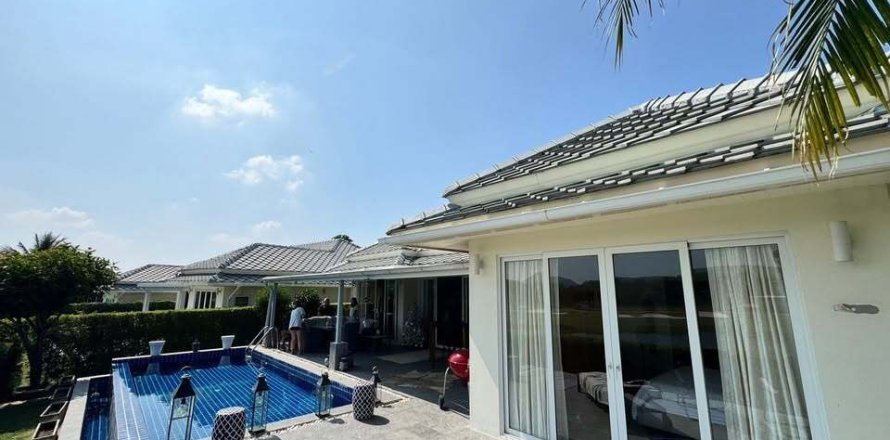 Villa in Hua Hin, Thailand 3 bedrooms № 171668
