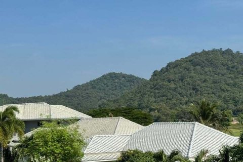 Villa in Hua Hin, Thailand 3 bedrooms № 171668 - photo 10