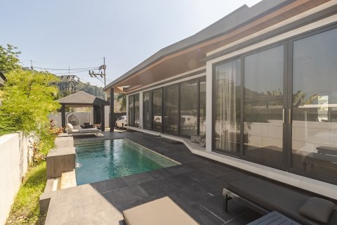 Villa in Phuket, Thailand 2 bedrooms № 171669 - photo 28