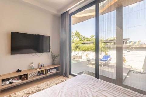 Villa in Phuket, Thailand 2 bedrooms № 171669 - photo 9