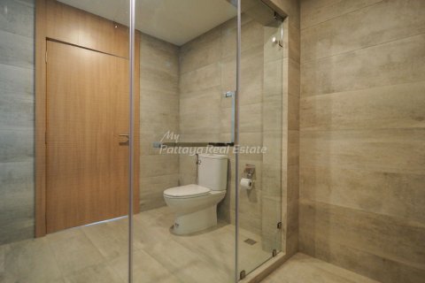 House in Bang Lamung, Thailand 8 bedrooms № 56077 - photo 27