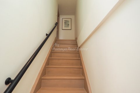 House in Bang Lamung, Thailand 8 bedrooms № 56077 - photo 22