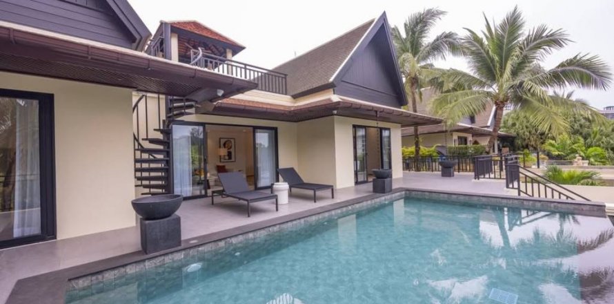 Villa à Bang Tao, Thaïlande 4 chambres № 135305