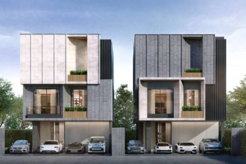 Дом в Бангкоке, Таиланд с 4 спальнями  № 135307 - фото 1