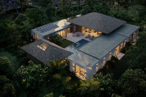 Villa in Bang Tao, Thailand 4 bedrooms № 165799 - photo 2