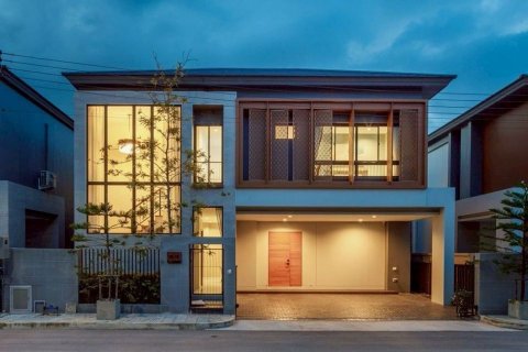 Villa à Hang Dong, Thaïlande 4 chambres № 169394 - photo 1