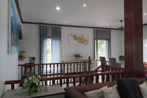 House in Phuket, Thailand 3 bedrooms № 151274 - photo 11