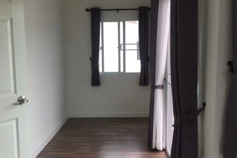 Maison à Bang Khun Thian, Bangkok, Thaïlande 4 chambres № 151271 - photo 3