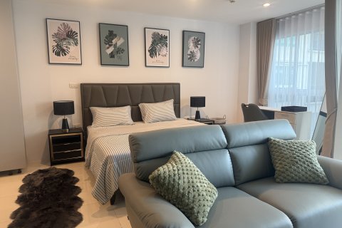 Студия в кондо в Паттайе, Таиланд № 151277 - фото 2