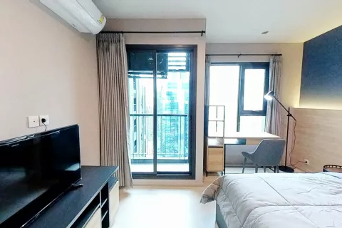 Студия в кондо в Патхум Ване, Бангкок, Таиланд № 139449 - фото 6