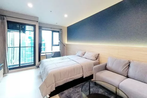 Студия в кондо в Патхум Ване, Бангкок, Таиланд № 139449 - фото 2