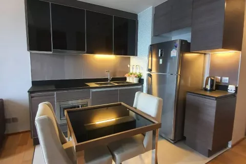 Кондоминиум с 2 спальнями в Клонг Тоэй, Бангкок, Таиланд № 139448 - фото 8