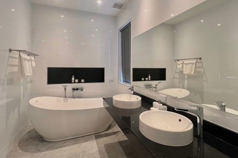 Вилла в Чиангмае, Таиланд с 4 спальнями № 146592 - фото 16