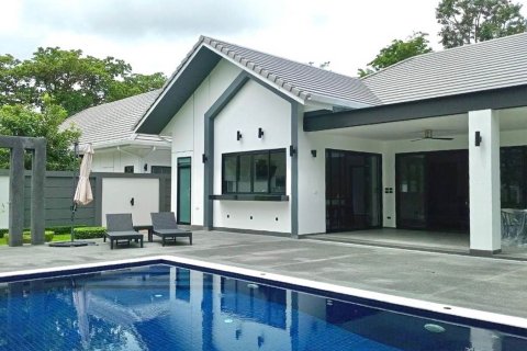 Villa in Chiang Mai, Thailand 4 bedrooms № 146592 - photo 26