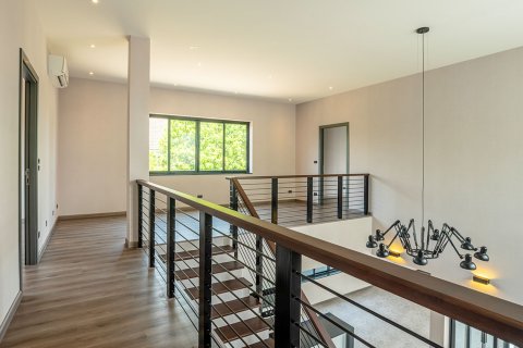 Villa in Chiang Mai, Thailand 4 bedrooms № 146591 - photo 11