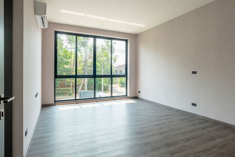 Villa in Chiang Mai, Thailand 4 bedrooms № 146591 - photo 14