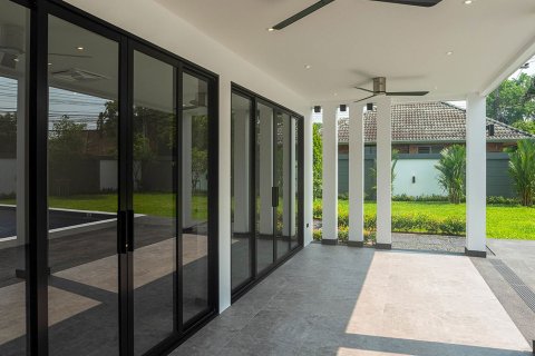 Villa in Chiang Mai, Thailand 4 bedrooms № 146591 - photo 6