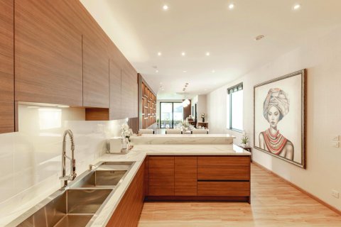 Villa in Chiang Mai, Thailand 5 bedrooms № 146590 - photo 6