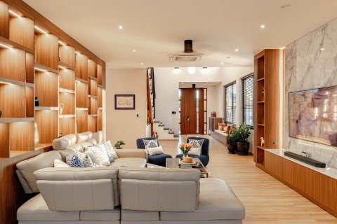 Villa à Chiang Mai, Thaïlande 5 chambres № 146590 - photo 3