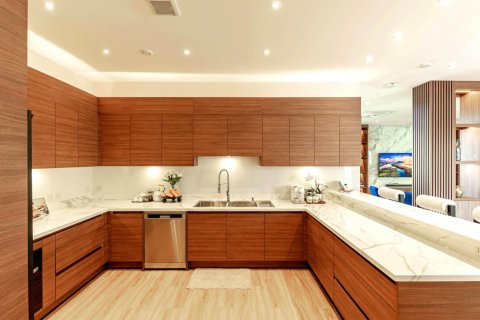 Villa in Chiang Mai, Thailand 5 bedrooms № 146590 - photo 24