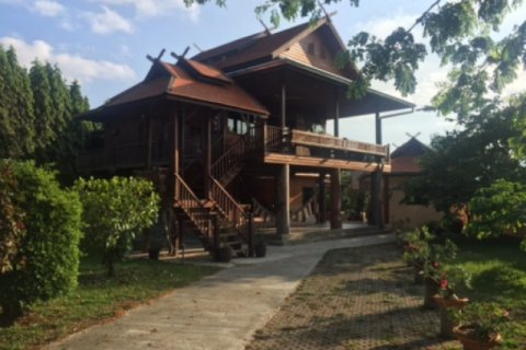 Villa à Hua Hin, Thaïlande 4 chambres № 193352