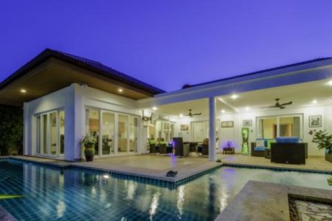 Villa à Hua Hin, Thaïlande 3 chambres № 193355