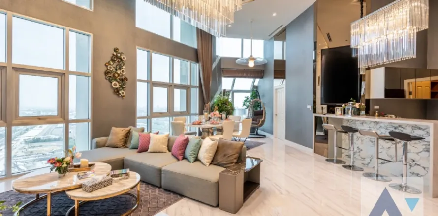 Penthouse in Huai Khwang, Bangkok, Thailand 2 Schlafzimmer № 216718
