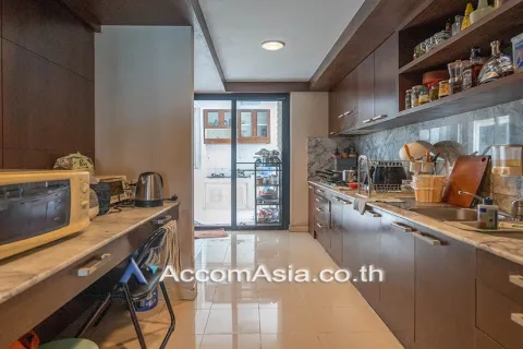 Duplex in Suan Luang, Bangkok, Thailand 4 Schlafzimmer № 216717 - Foto 6